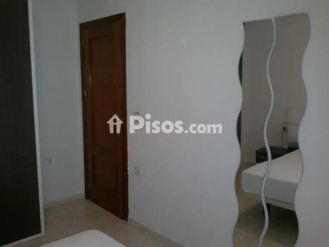 Apartamento en alquiler en Avenida de la Universidad