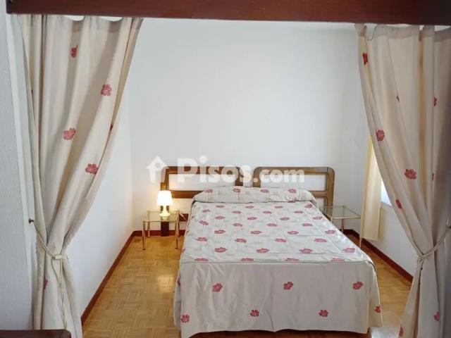 Apartamento en alquiler en Avenida de los Reyes de España, 26
