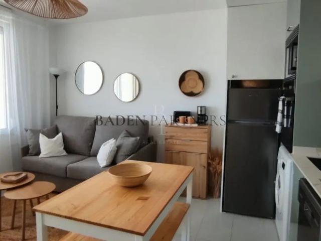 Apartamento en alquiler en Avinguda de Francisco José Balada, cerca de Carrer de Cranc