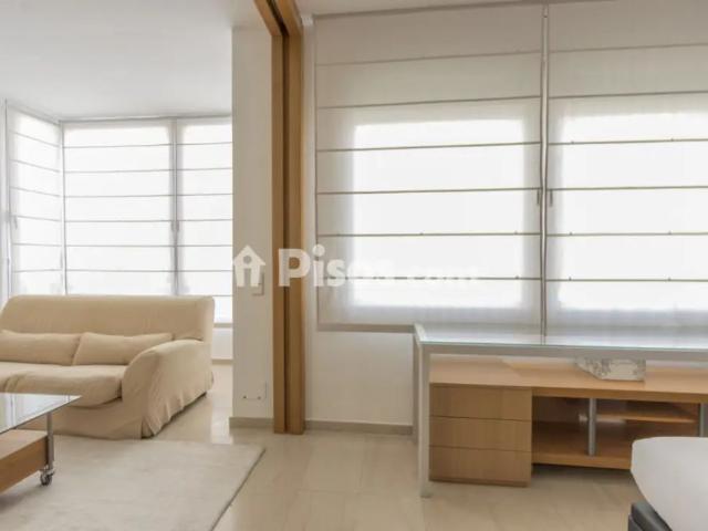 Apartamento en alquiler en Avinguda de Pedralbes, cerca de Carrer de Beltrán i Rózpide