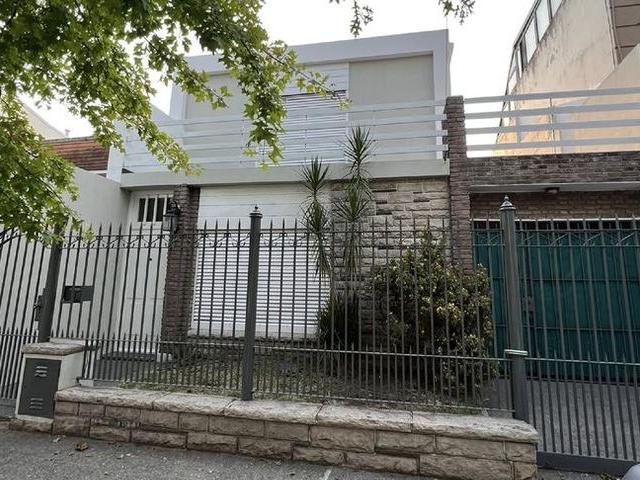 Apartamento en alquiler en Banfield