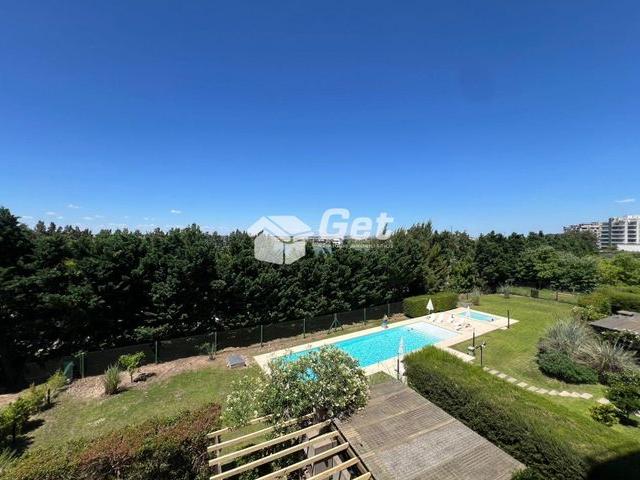 Apartamento en alquiler en Barrio Barrancas del Lago