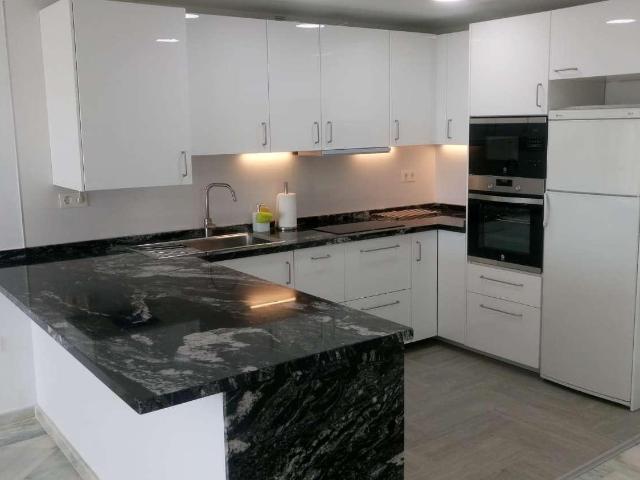 Apartamento en alquiler en Benalmádena Málaga
