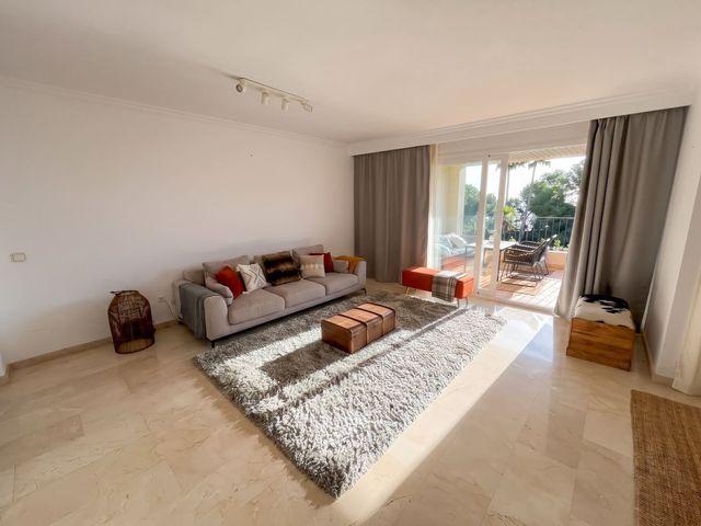 Apartamento en alquiler en Bendinat, Mallorca