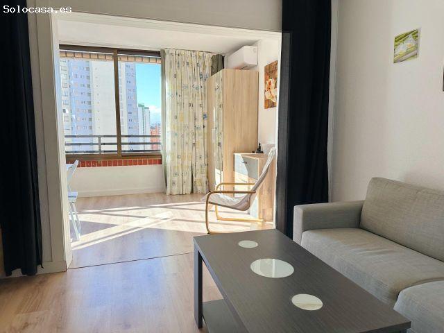 Apartamento en Alquiler en Benidorm, Alicante