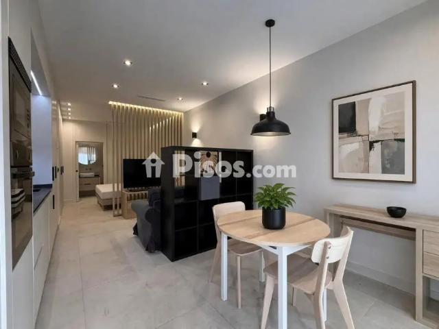 Apartamento en alquiler en Camino de Ronda, 208, cerca de Pasaje de la Luz