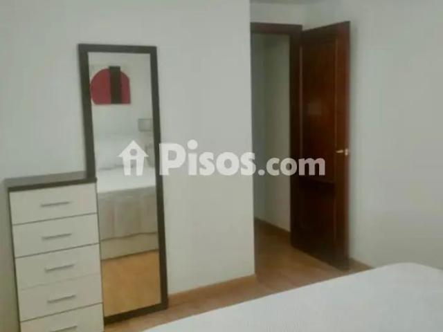Apartamento en alquiler en Campo de La Verdad Miraflores Sector Sur