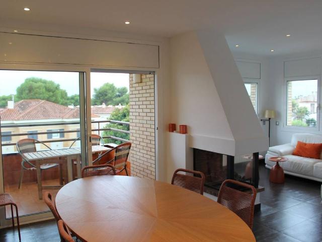 Apartamento en Alquiler en Can Girona Terramar Vinyet