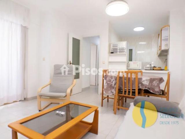 Apartamento en alquiler en Calle Torre Riviera, Número 1