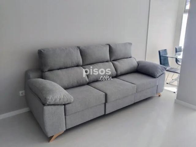 Apartamento en alquiler en Calle Venerables