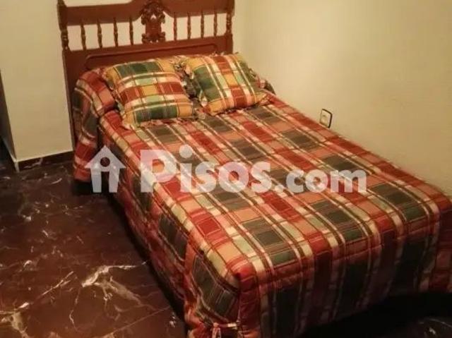 Apartamento en alquiler en Calle Antonio Flores Urdapilleta