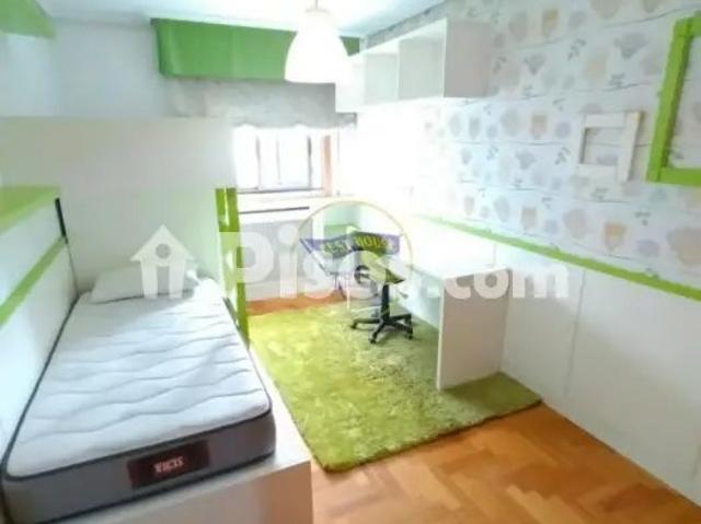 Apartamento en alquiler en Calle Aragón, cerca de Calle de Bailén
