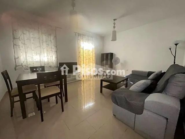 Apartamento en alquiler en Calle Centro, Número 0