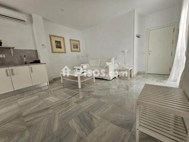 Apartamento en alquiler en Calle Clavel