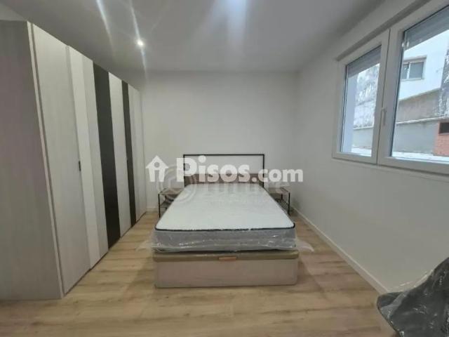 Apartamento en alquiler en Calle de Valverdón