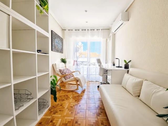 Apartamento en alquiler en Calle de Ardemans, cerca de Calle de José Picón