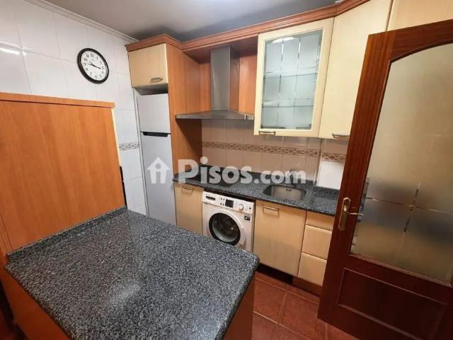 Apartamento en alquiler en Calle de Ataulfo Argenta, 6
