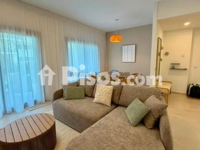 Apartamento en alquiler en Calle de Carlos Cano, 16
