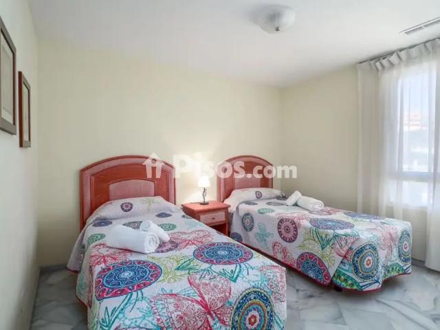 Apartamento en alquiler en Calle de la Amistad, 3