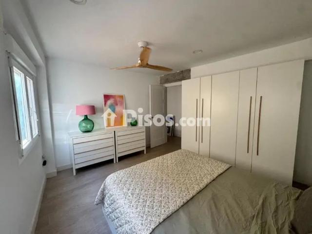 Apartamento en alquiler en Calle de la Dalia