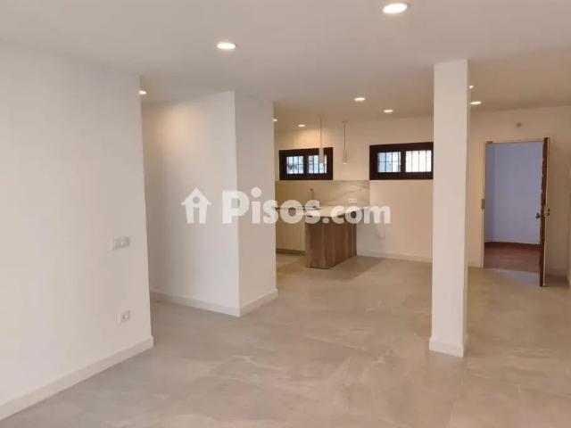 Apartamento en alquiler en Calle de la Maestra Ángeles Aspiazu