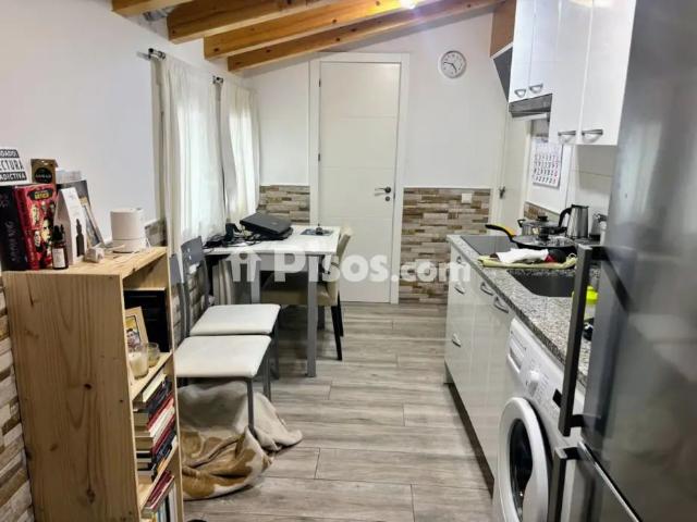 Apartamento en alquiler en Calle de la Puebla