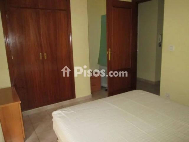 Apartamento en alquiler en Calle de las Cocheras de Santa Paula