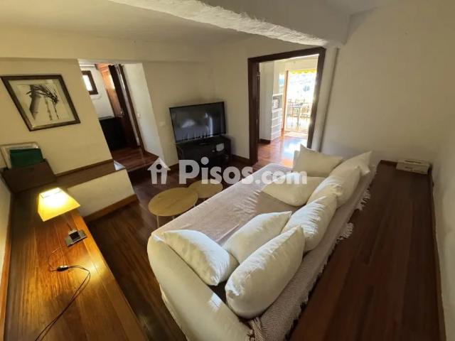 Apartamento en alquiler en Calle de los Claveles, 1