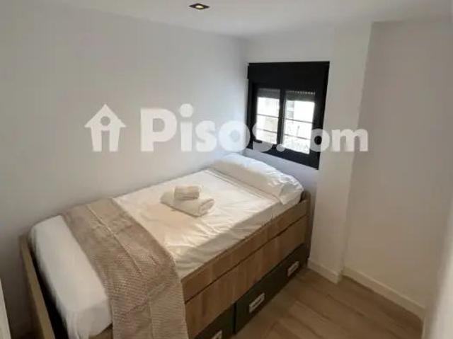 Apartamento en alquiler en Calle de los Huertos, 83, cerca de Calle de las Parras