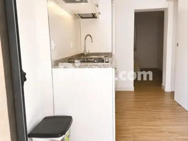 Apartamento en alquiler en Calle de Lucena, cerca de Calle de Aguadulce