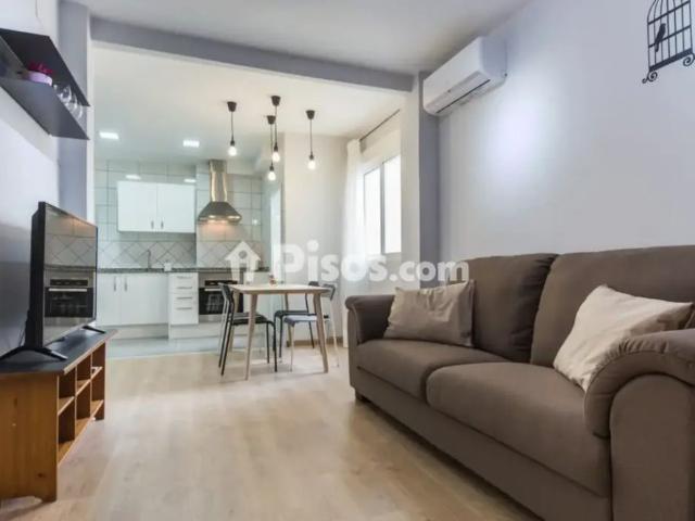 Apartamento en alquiler en Calle de Luis de Lucena, 2