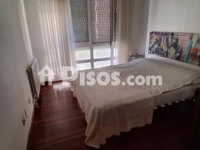 Apartamento en alquiler en Calle de Magallanes, 43