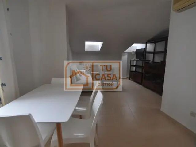 Apartamento en alquiler en Calle de Muñoz Chaves