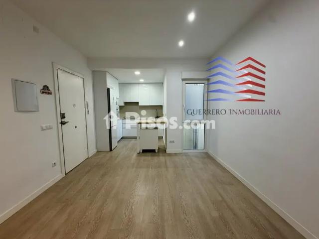 Apartamento en alquiler en Calle de Narváez, cerca de Calle del Doctor Castelo