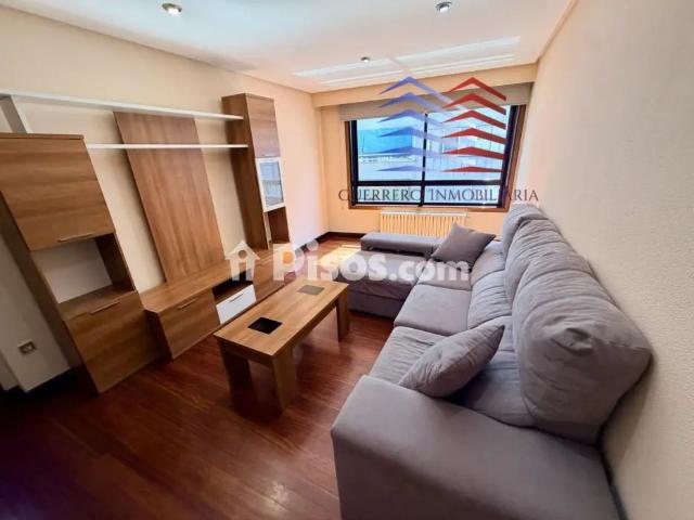Apartamento en alquiler en Calle de Ramón Cabanillas
