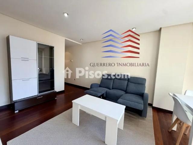 Apartamento en alquiler en Calle de Ramón Cabanillas