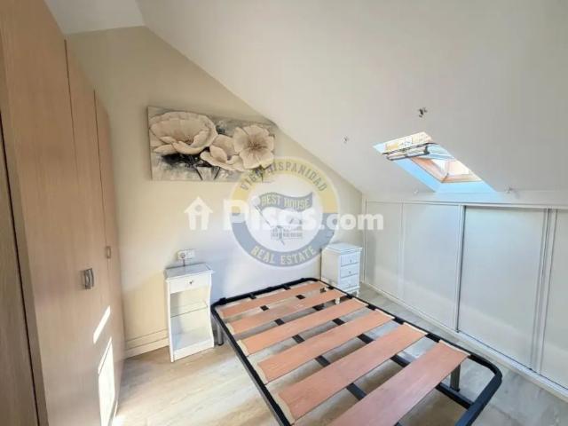 Apartamento en alquiler en Calle de Romil, cerca de Avenida de Hispanidade