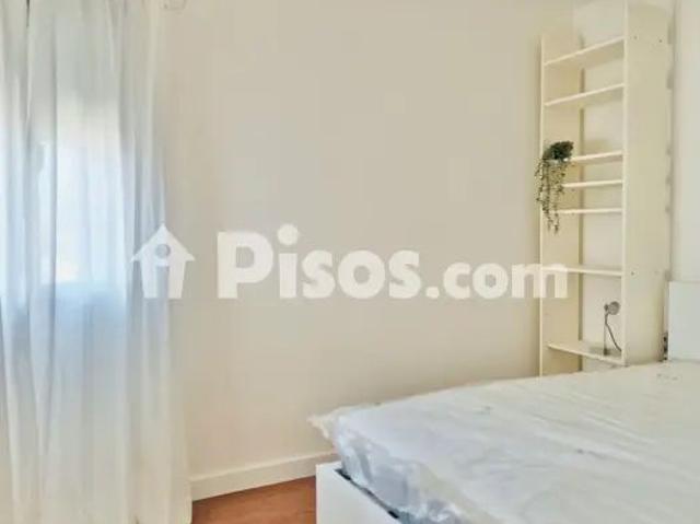 Apartamento en alquiler en Calle de Santiago