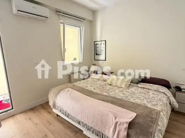 Apartamento en alquiler en Calle del General Díaz Porlier, cerca de Calle Hermosilla