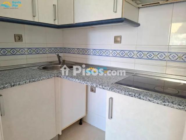 Apartamento en alquiler en Calle Encinas