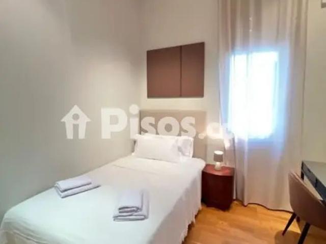 Apartamento en alquiler en Calle Enrique de las Marinas, 4
