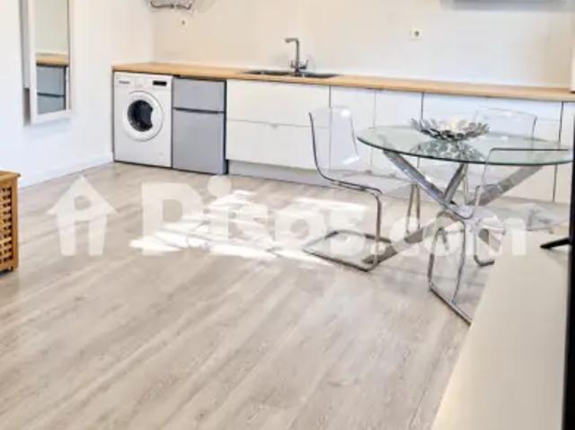 Apartamento en alquiler en Calle Escritor sebastian cuevas, 2
