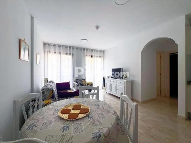 Apartamento en alquiler en Calle Finlandia, 5