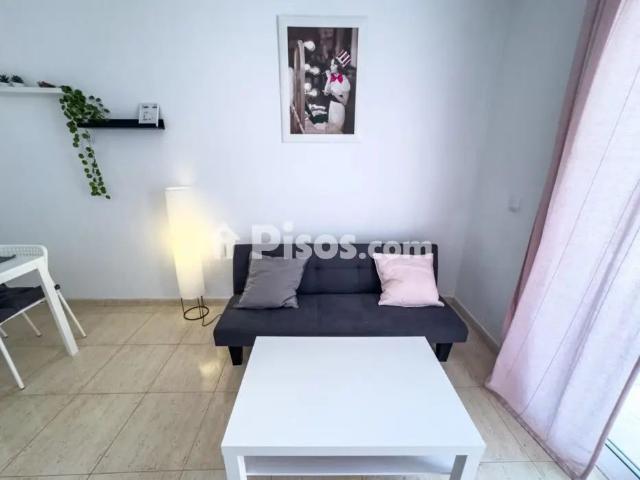 Apartamento en alquiler en Calle Fragata