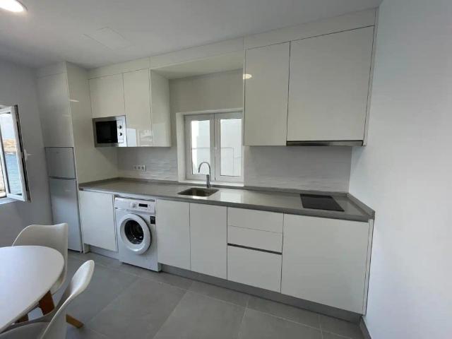 Apartamento en alquiler en Calle La Marina