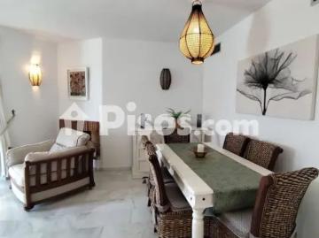 Apartamento en alquiler en Calle los Naranjos de Marbella