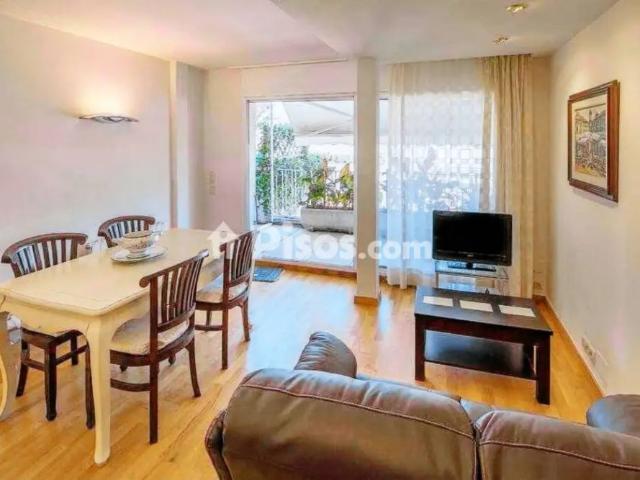 Apartamento en alquiler en Carrer de Barcelona, 31, cerca de Plaça d' Espanya