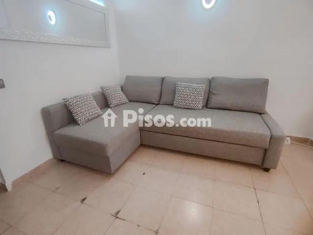 Apartamento en alquiler en Carrer de Juia