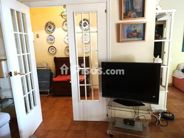 Apartamento en alquiler en Carrer de Maritimo, 21