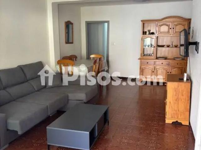 Apartamento en alquiler en Carrer de Peruga, 100, cerca de Carrer de Isaac Peral